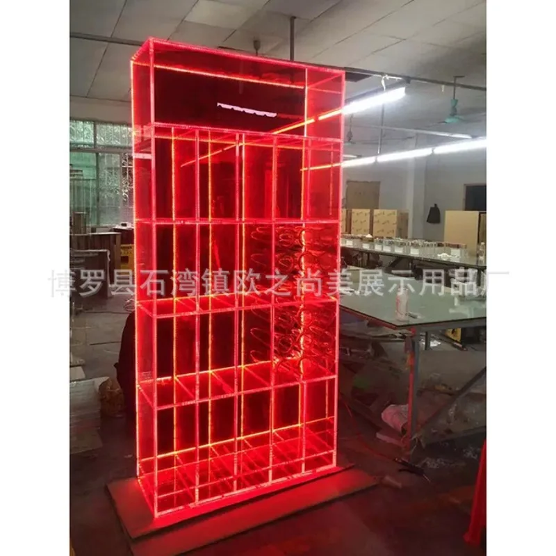 Prateleira de vinho tinto de luxo leve e sofisticada