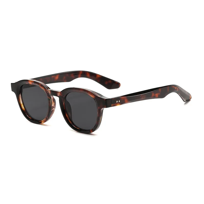 Trendy 2024 Round Sunglasses Women Ins Popular Trending Shades Small Eyewear Men Gradient Sun Glasses Female Male UV400