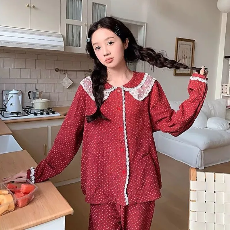 

Новинка 2026: Весенне-осенний комплект женской домашней одежды — простой кардиган, красный, элитный, милый костюм свободного кроя, можно носить на выход.