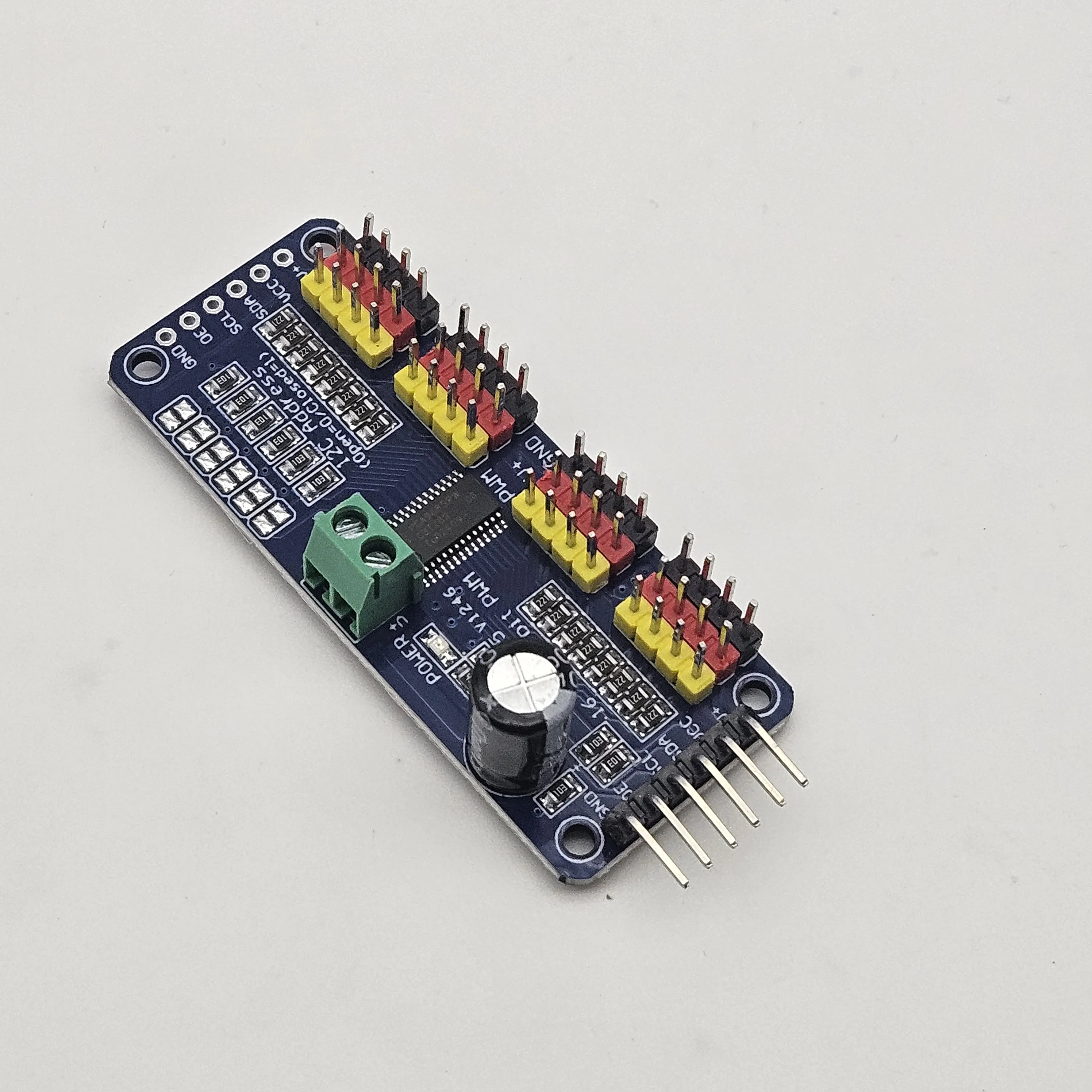 PCA9685 16-kanaals module PWM/servo drive board, servo controller, geschikt voor robotarm, modelauto, smart home