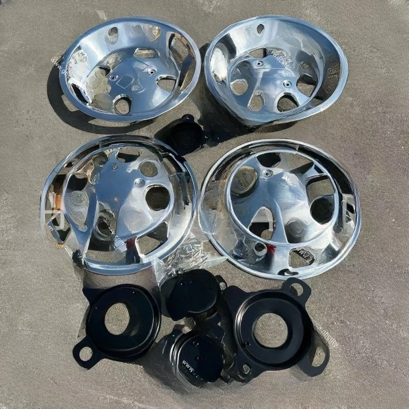 8-Hole 22.5-inch Stainless Steel Hubcap
