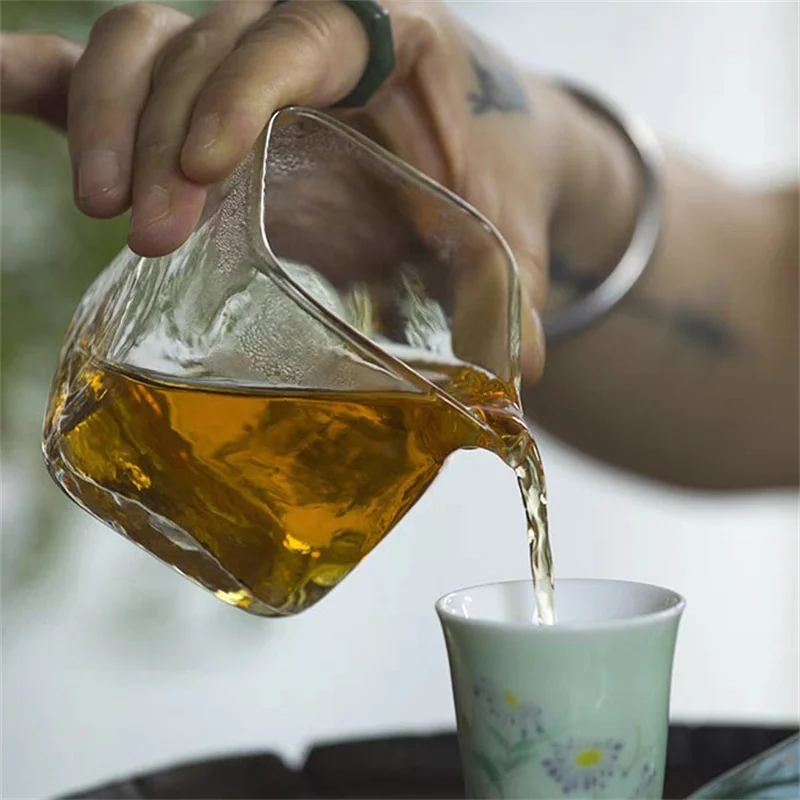 180ml รูปแบบค้อนสแควร์แก้ว Fair ถ้วยชาเหยือกชาชาถ้วย Chahai Kung Fu ชุดชา Divider กาแฟหม้อ