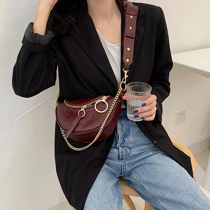 Design Sense Oil Wax Leather Casual Chest Bag Korean Riveted High Street Motorcycle Bag Women\'s One Shoulder Chain Crossbody Bag