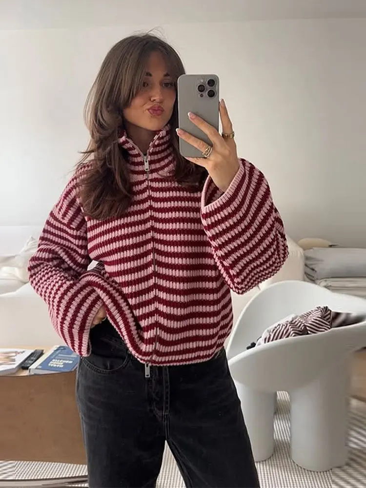 

Spring Striped Women Knitted Coat Long Sleeve Zipper Stand Collar Sweater Contrast Female Cardigan Casual Lady Loose Streetwear