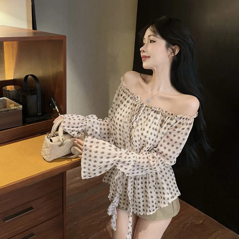 French Style One Shoulder Polka Dot Long Sleeve Chiffon Shirt Women's Early Autumn Design Lace Shirt Fashionable And Elegant Top