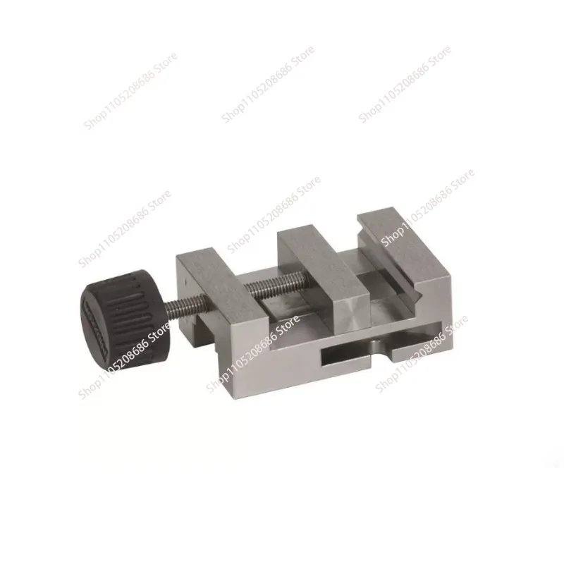 Precision vise clamp small vise, multi-function mini vise, jaw width 46mm, clamping width 30mm. The total length is 70mm 1pcs