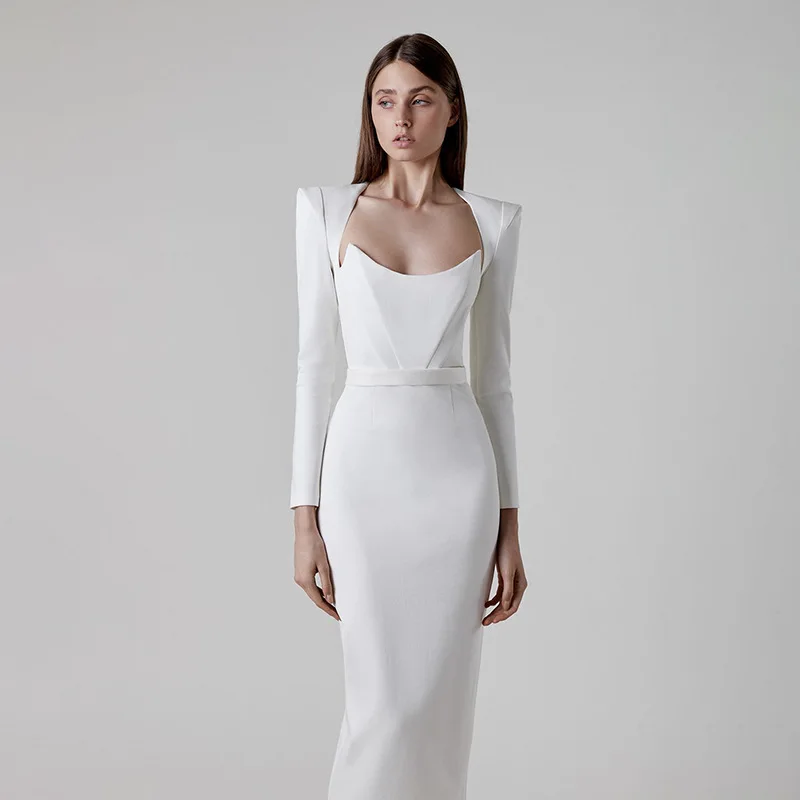 ชุดราตรีทรงเข้ารูป H7 ดีไซน์ทันสมัย คอวีลึก เอวต่ำ ผลิตจากเส้นใยไตรอะซิเตท 100% เหมาะสำหรับงานพิธีสำหรับผู้ใหญ่