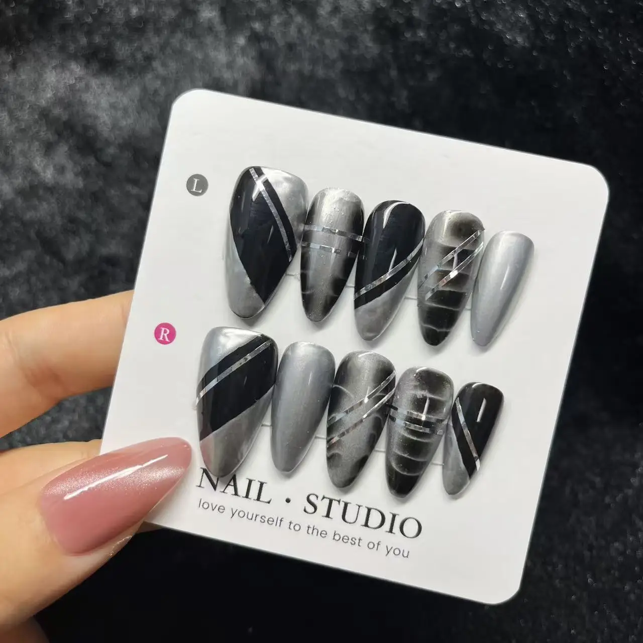 

10PCS Sweet Cool Black Almond False Nail Handmade Metallic Silver Lines Simple French Press on Nails Wearable Fake Nail Manicure