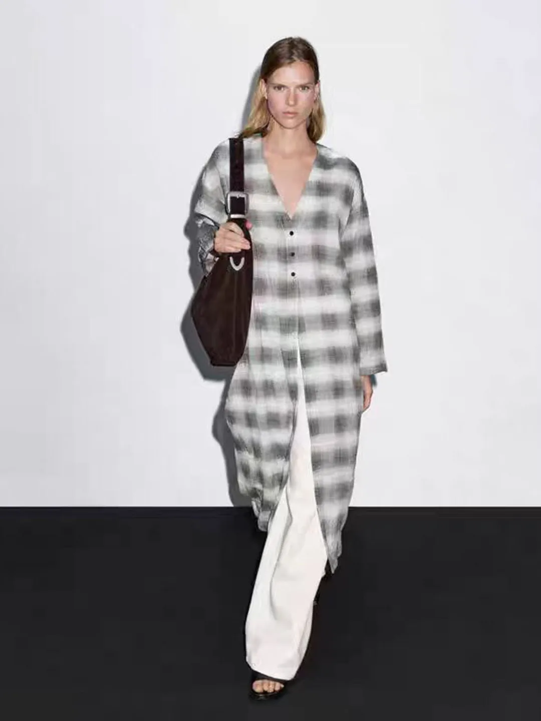 

Casual V-ne Long Sve irt Women's Spring Summer New Sle Loose Fit Plaid Patterned Long irt Comfortable Breathable