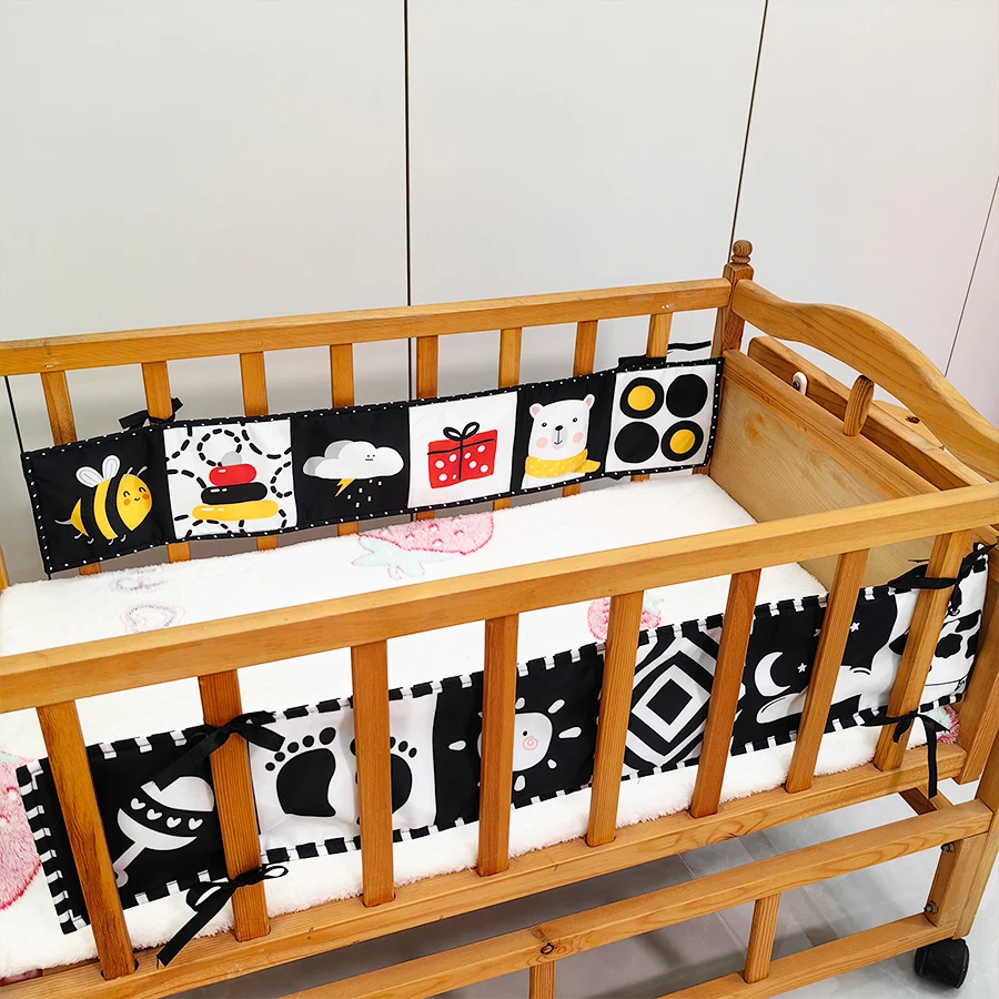 Libro di recinzione per letto nero, bianco e rosso, libro di illuminazione per l'educazione precoce, confezione morbida, giocattolo sul comodino del bambino, non può strappare il libro di stoffa per bambini