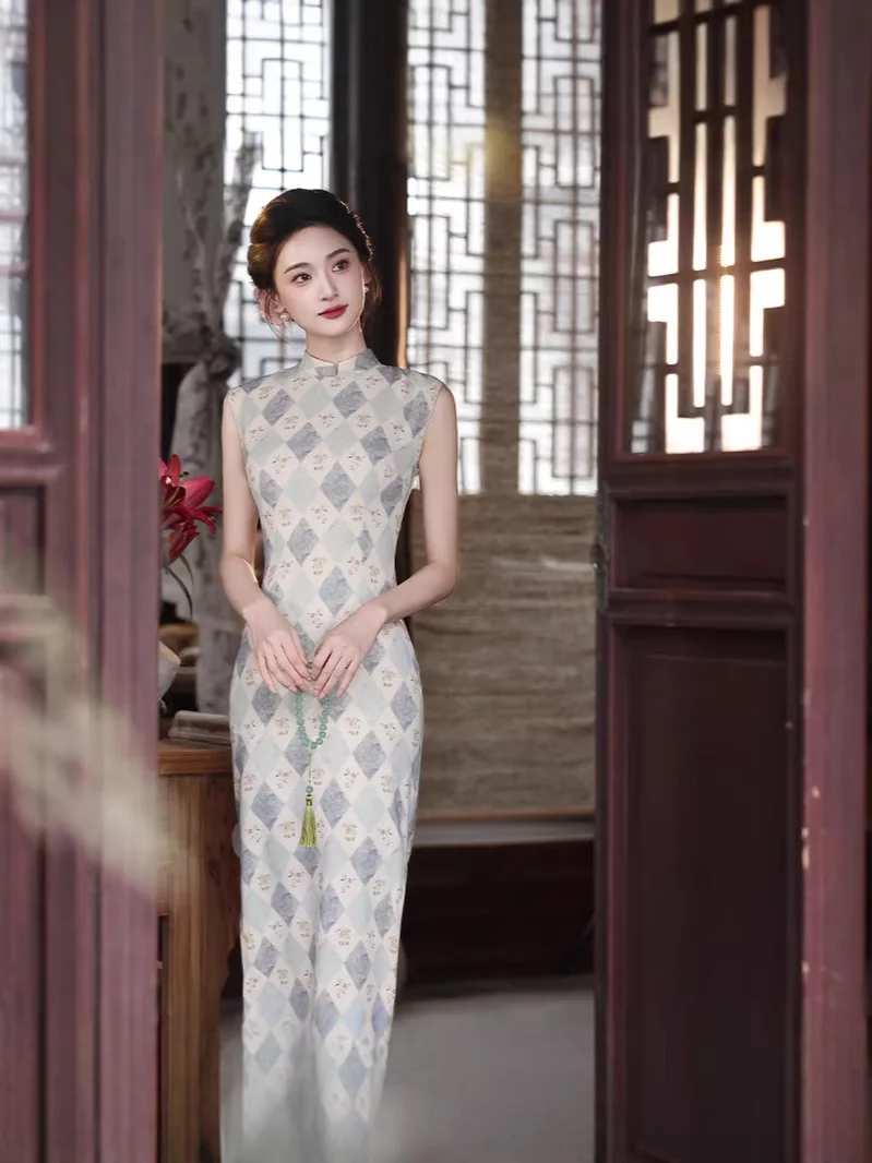 2026 Spring/Summer New Qipao New Chinese Qipao Hemp Diamond Printed Sleeveless Long Qipao