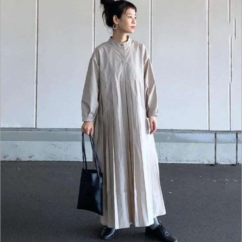 2023 Women's Prayer Garment Ramadan Muslim Abayat Dress new solid color crewneck ladies dress pleated long sleeved shirt dress