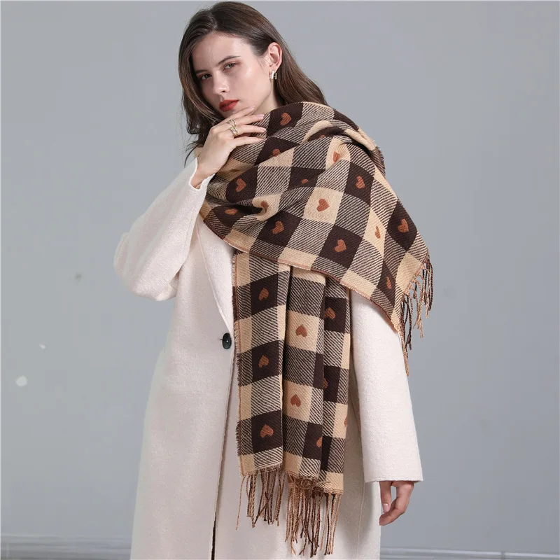 New Fashion Female winter Love chessboard pattern Scarf Soft and comfortable scarfves Gift headscarf high quality Shawl