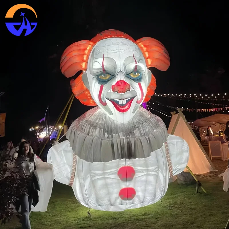 

Изготовленные на заказ надувные модели злого клоуна и ведьмы — декоративный реквизит для рекламы мероприятий на Хэллоуин, бары и ночные клубы