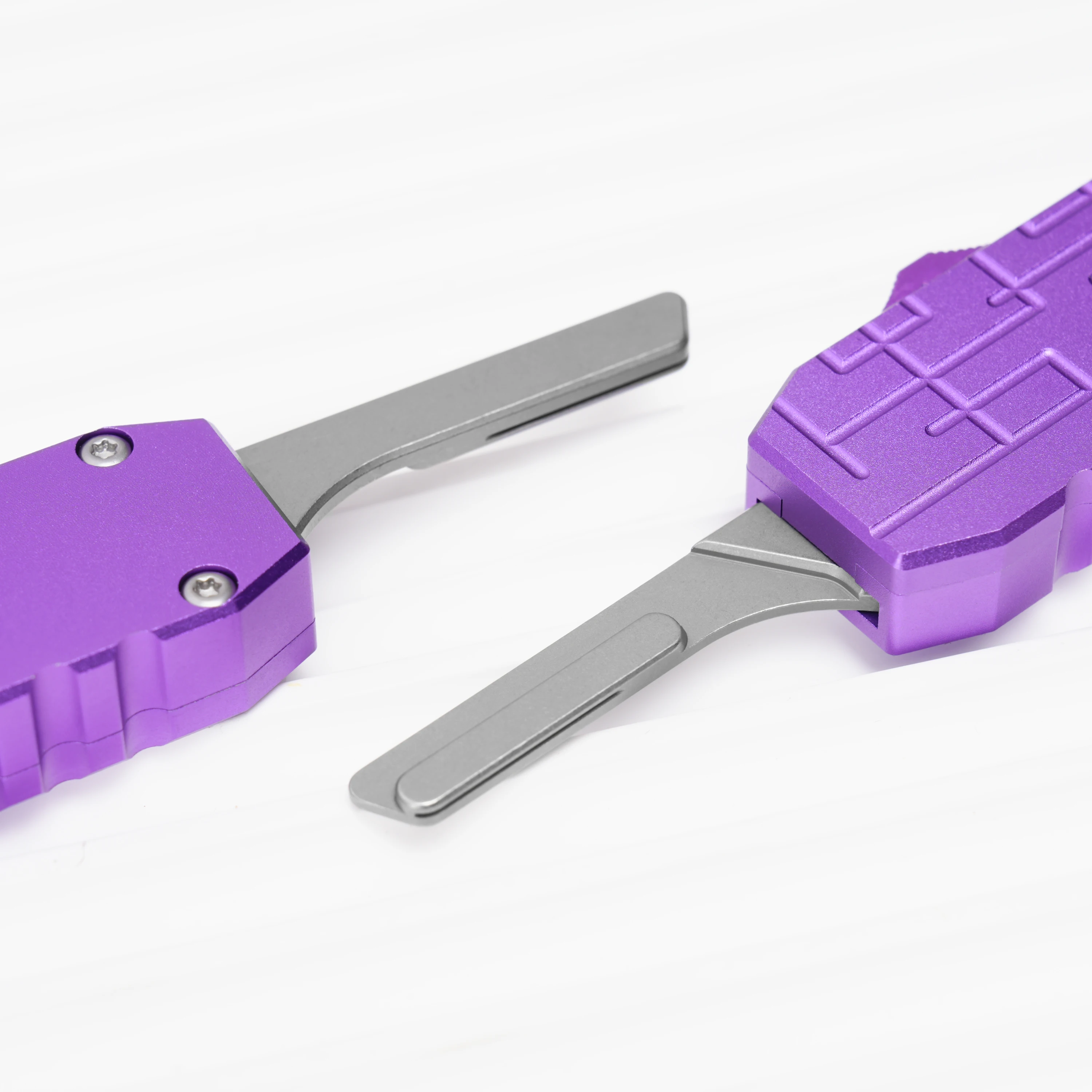 Purple Aluminum Alloy Handle Steel Blade Head Woodworking Outdoor Hand Tool TGZUO