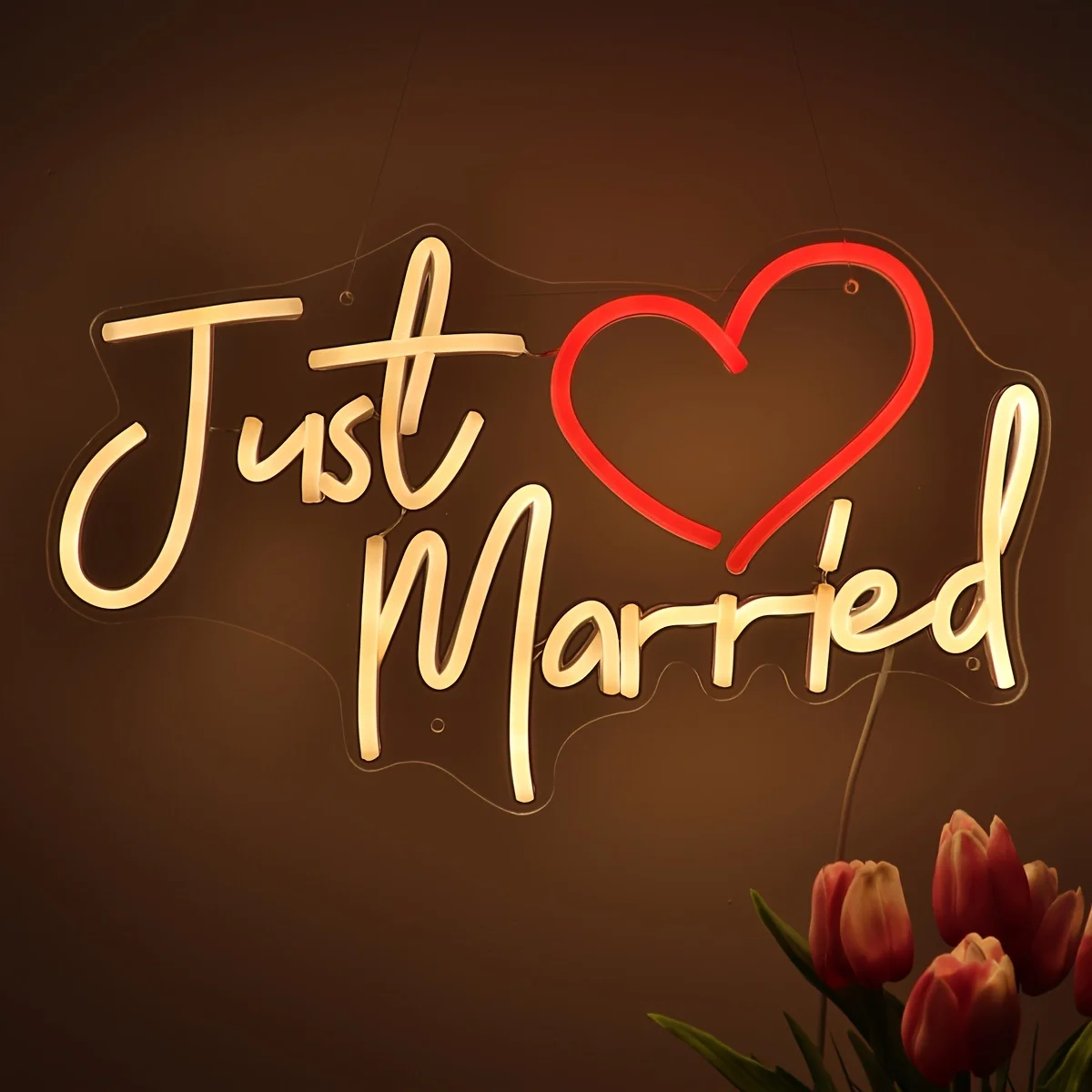 

'Just Married' LED Neon Sign with Red Heart USB Powered Dimmable Neon Light for for Wedding & Anniversary Celebrations Decor