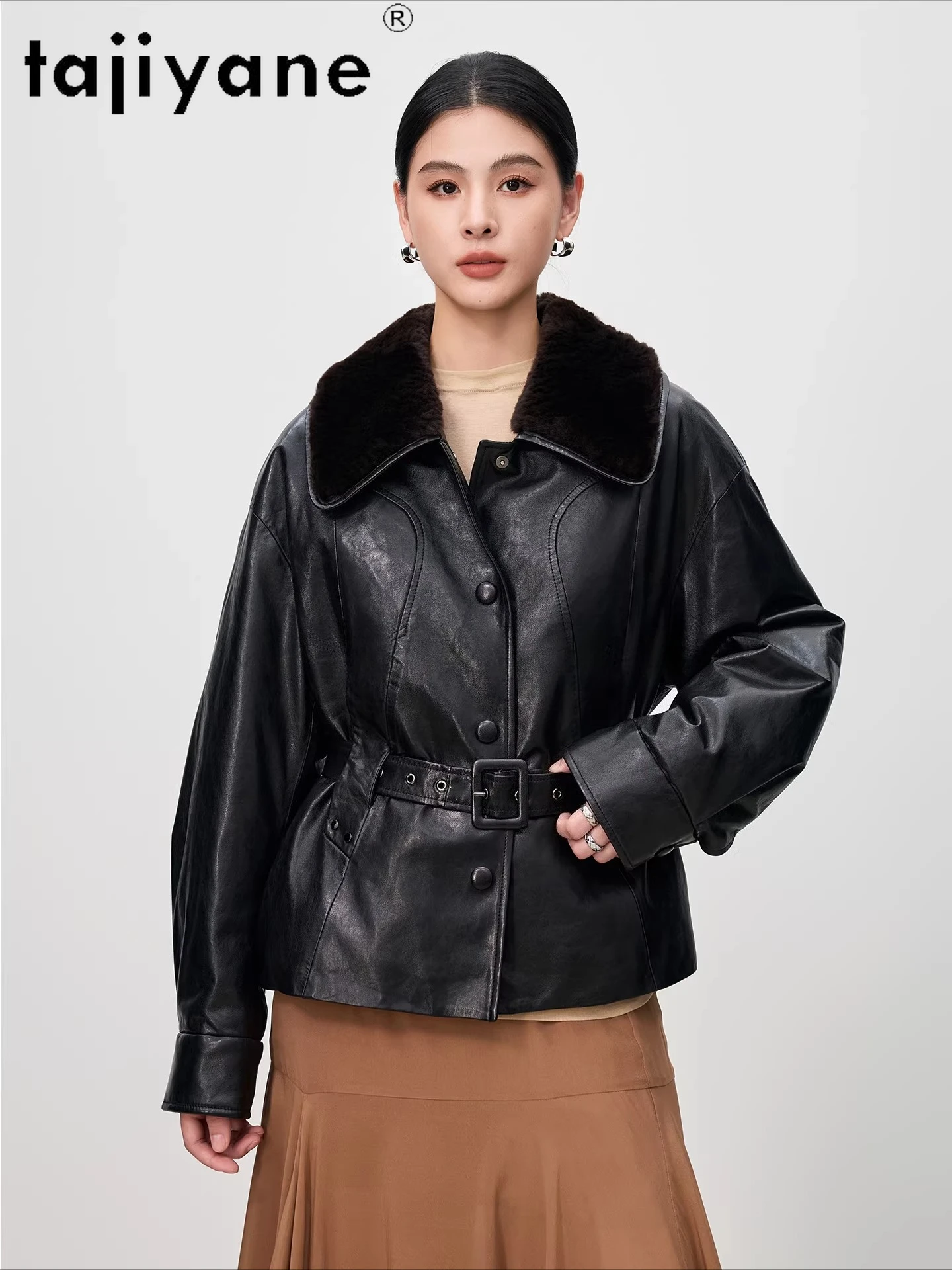 เสื้อโค้ทขนห่านแท้ TAJIYANE พร้อมเข็มขัด แจ็คเก็ตหนังแท้สำหรับผู้หญิง แจ็คเก็ตขนสั้นคอปกขนสัตว์ เสื้อพัฟเฟอร์ 2025 เสื้อผ้าผู้หญิง 롱โค้ท