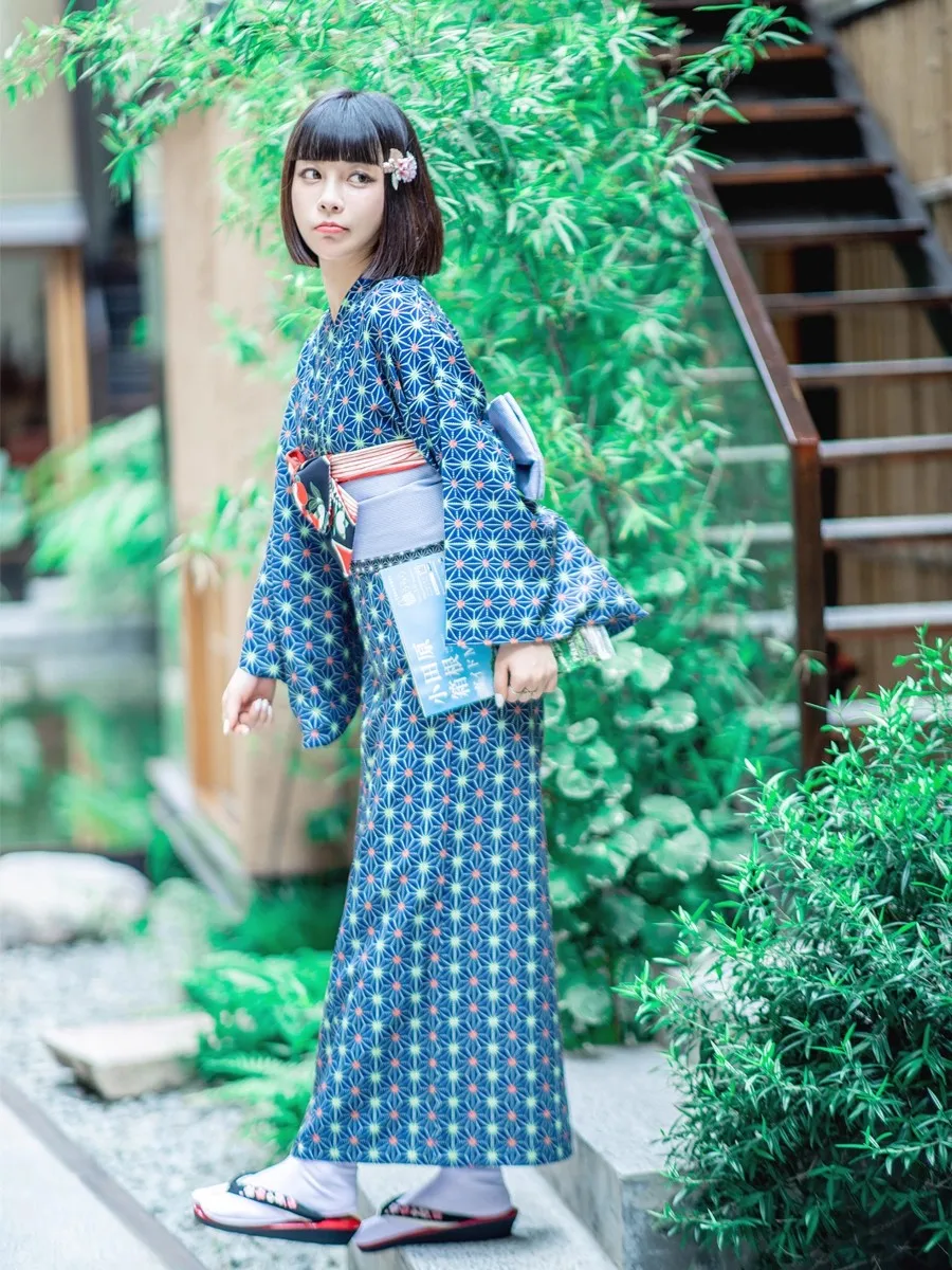 

Women's Japanese Style Modernized Kimono with Obi Prints Yukata Set Cosplay Costume Vintage Photography Dress