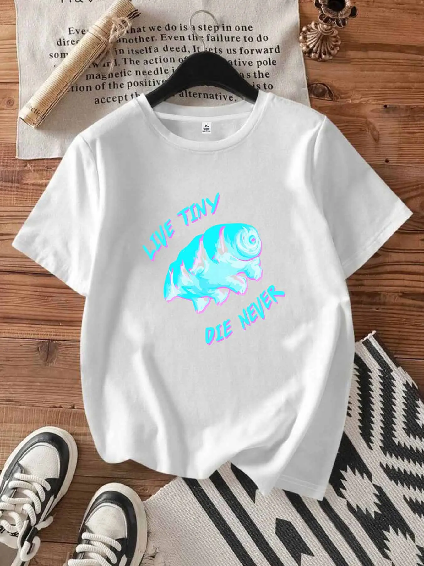 

【1024466】Женская футболка больших размеров с круглым вырезом и короткими рукавами, эластичными полурукавами и модными принтами