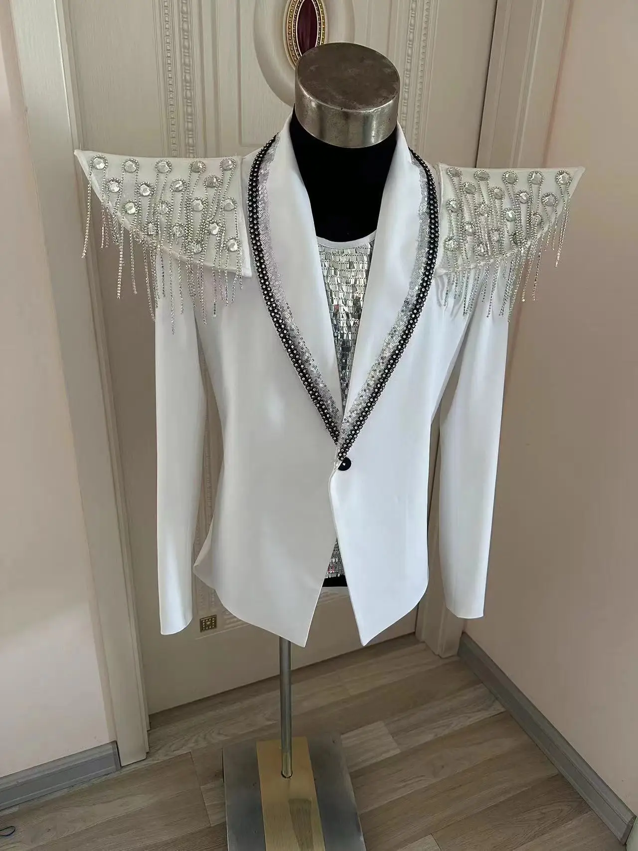 Handmade Male Female Chain Epaulet Tassel Jacket Stage Show Performance Sequins Costumes Nightclub Bar Male Singer Dance Wear