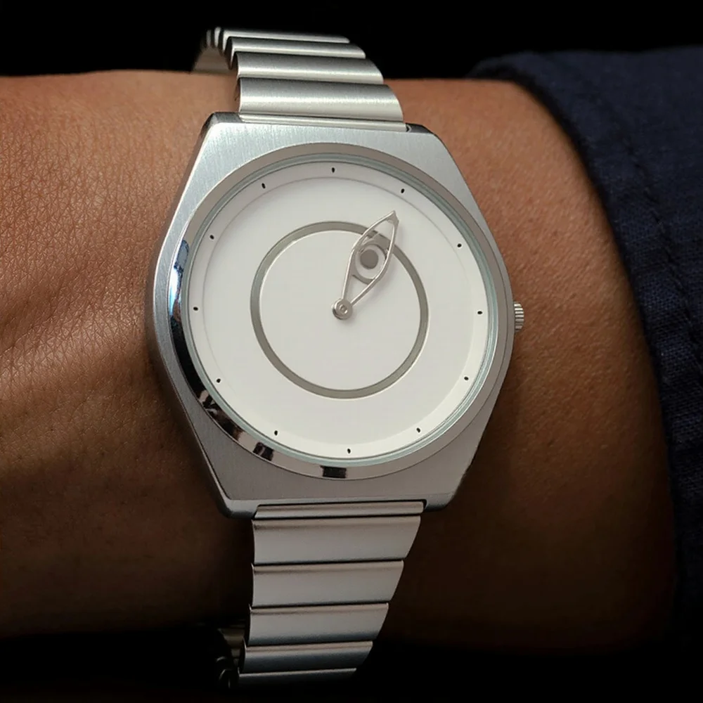 

Creative Devil God Eye Quartz Watch Men Design High Quality Waterproof Luxury Movement Leisure Fashion Watches Men Watch Clock