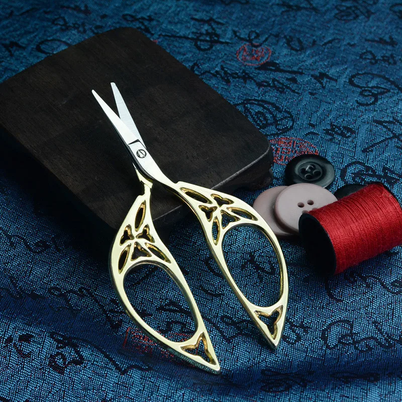 1PC Stainless Steel Tailor Scissors European Retro Classic Vintage Antique Craft Leaf Cross Stitch Handicraft DIY Sewing Tool - view 3