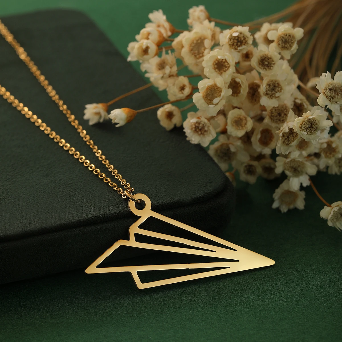 Kinitial Origami Paper Airplane Pendant Necklace Women Geometric Stainless Steel Airplane Charm Necklace