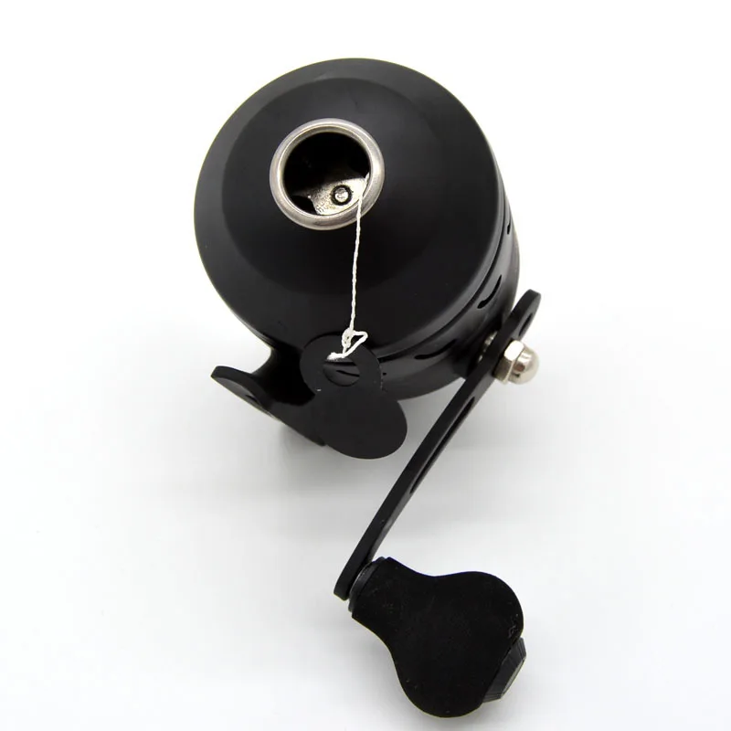 Fishing Reel, Changeable Right- or Left-Hand Retrieve, Adjustable Drag, 3.3:1 Gear Ratio for Sea and Freshwater Fishing