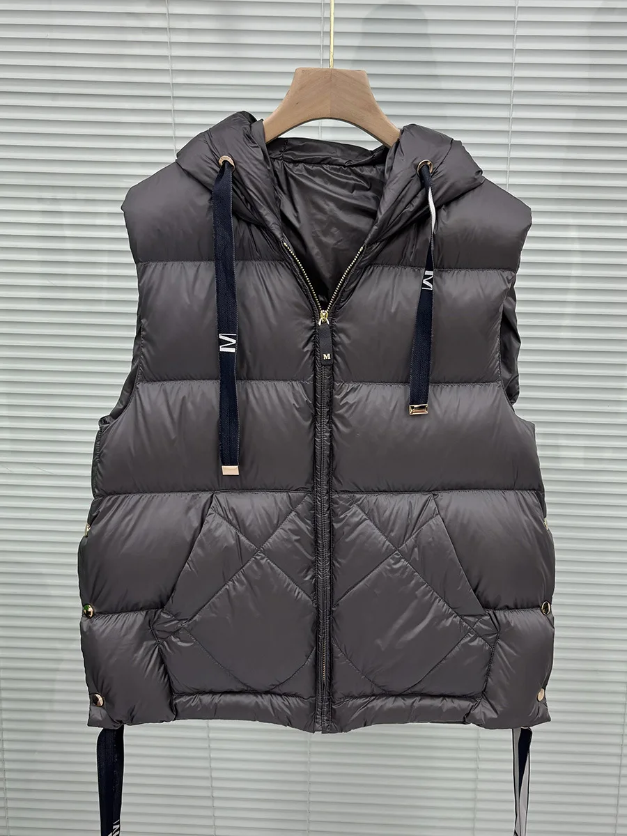 Nieuw wit eendendons kort vest met capuchon en trekkoord herfst- en wintervest donsjack jas met gesp aan de zijkant trendy