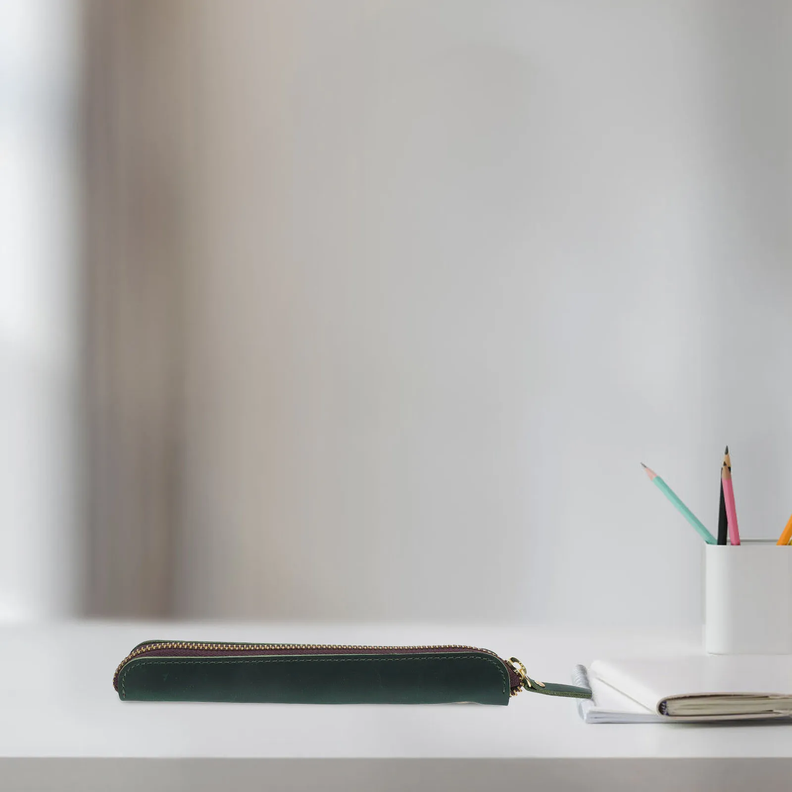 

Pen Case Pencil Bag for Fountain Pen Ballpoint Green Professional Zipper Pouch Holder Sturdy Hand Stitched