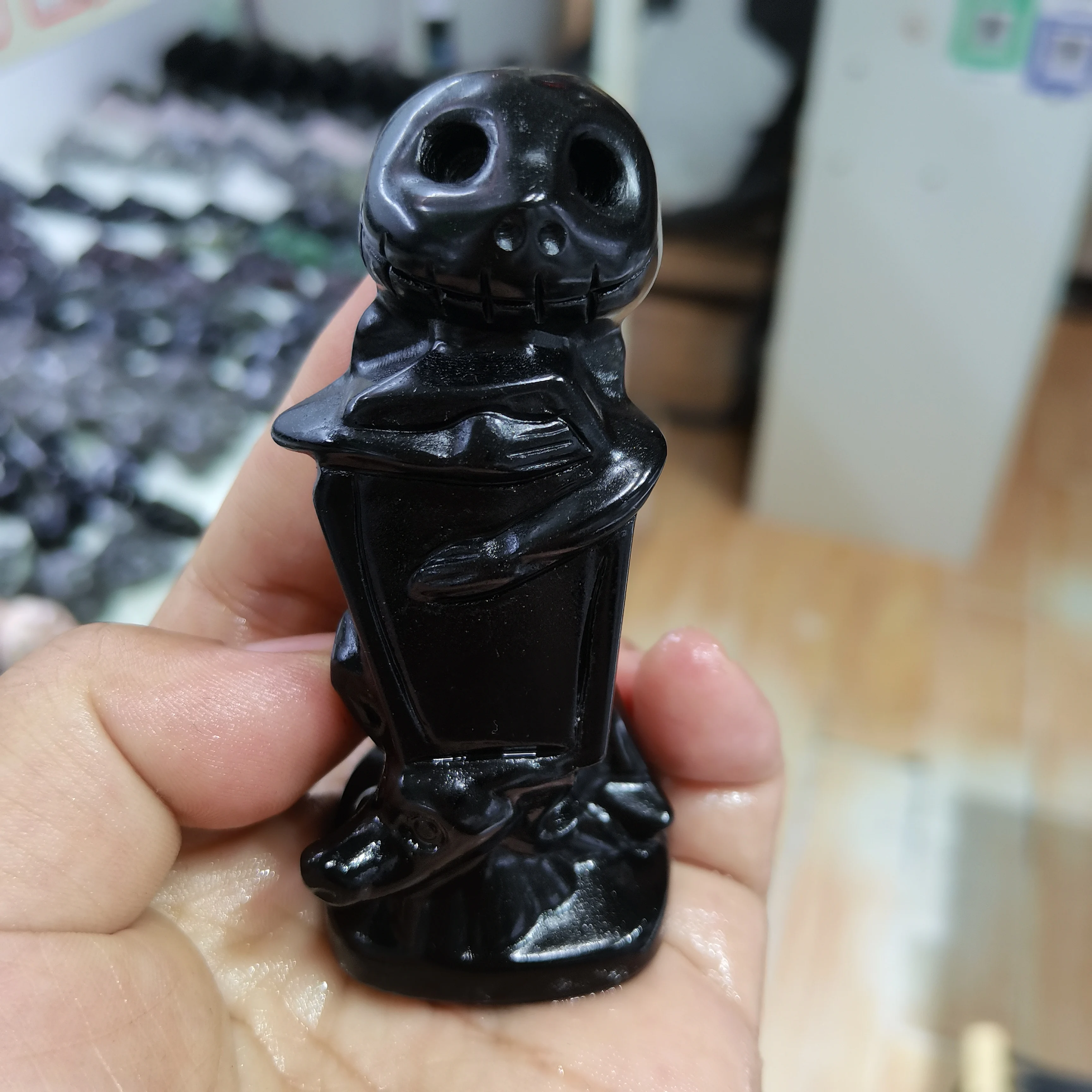 

8cm Natural Crystal Obsidia Stone Carved Jack Skull Halloween Sculpture Room Ornament Healing Reiki Quartz Witchcraft Gift Home