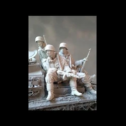Unassembled 1/16 120MM MODERN Crews (3 Figures) Soldier Resin Figure Miniature Model Kits Unpainted