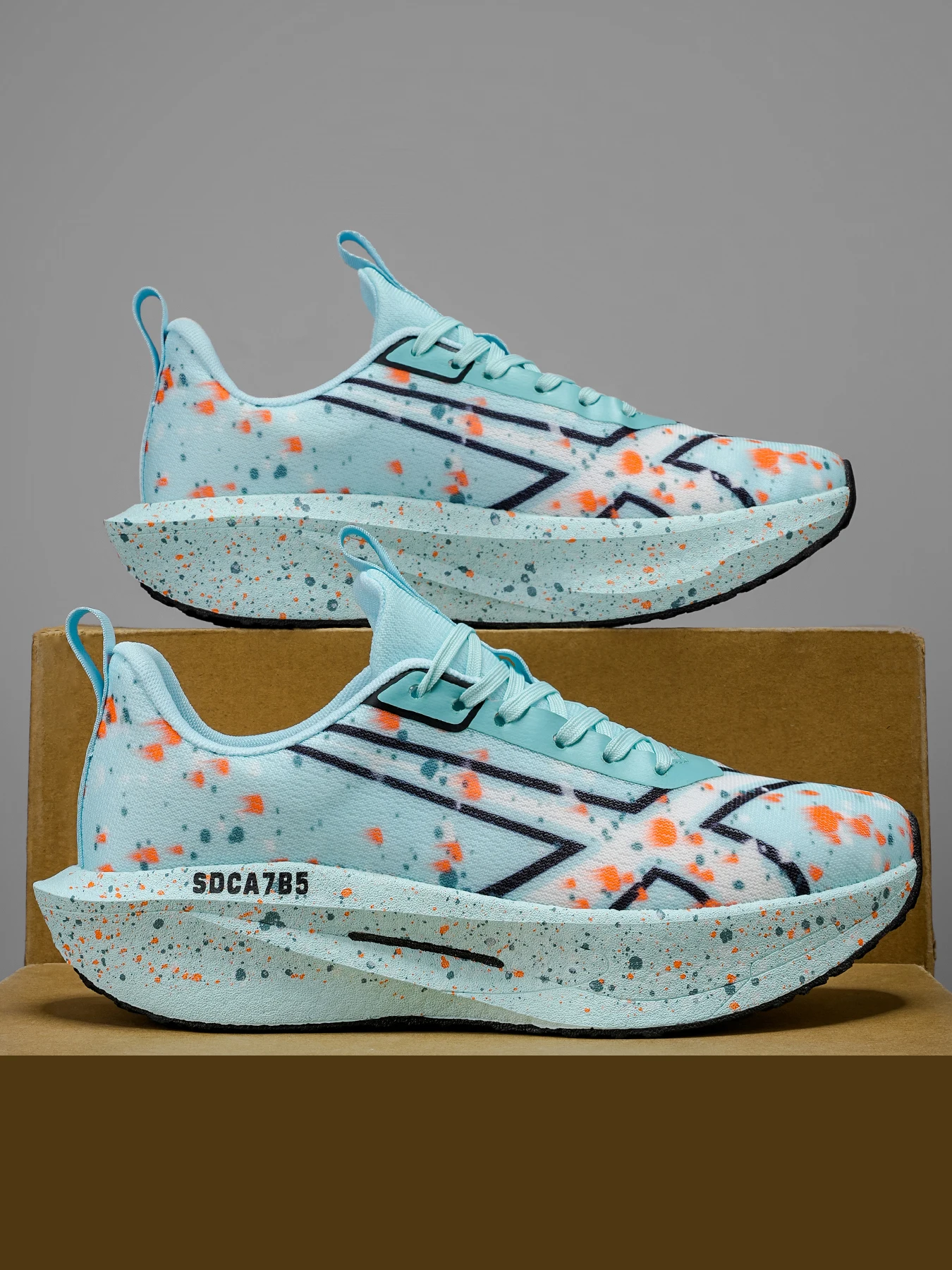 أحذية جري نسائية احترافية بلوح - مراجعة Carbon Plate Marathon Racing Shoes وسعره