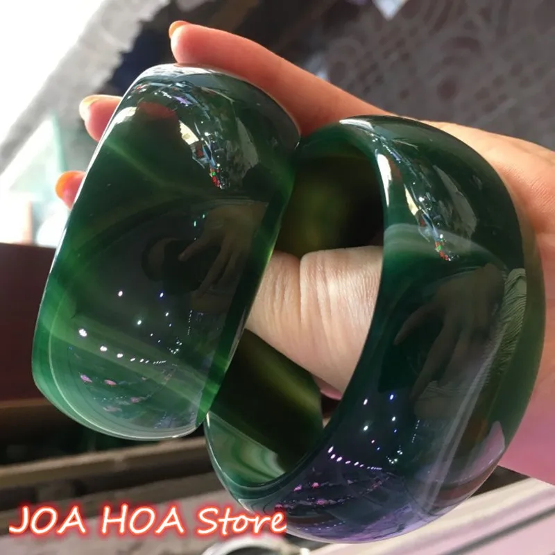 Natural Green Agate Hand-carved Widened Jade Ladies Jewelry Bracelet