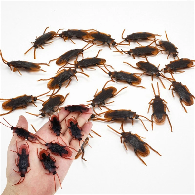 

20Pcs Realistic Plastic Cockroach Simulation Toy Scary Horror Prank Funny Trick Joke Bug Toys