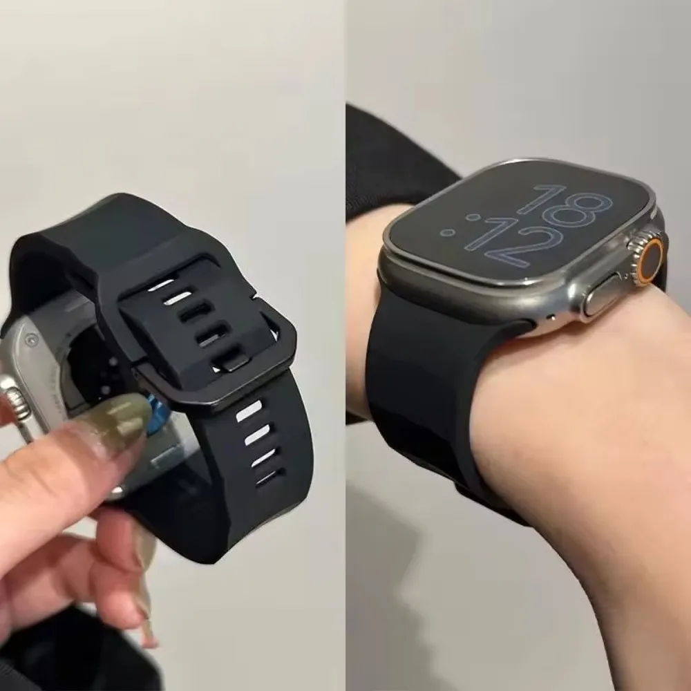 Correa de silicona para Apple Watch Ultra 2/3 49mm10-11 46/42mm 9 8 7 45mm pulsera con hebilla inversa líquida para iWatch 6 5 SE/3 44mm