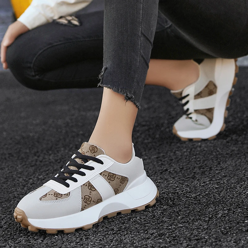 Women's Parent-Child Early Autumn Leather Comfortable Casual Shoes Sneakers Dad Shoes