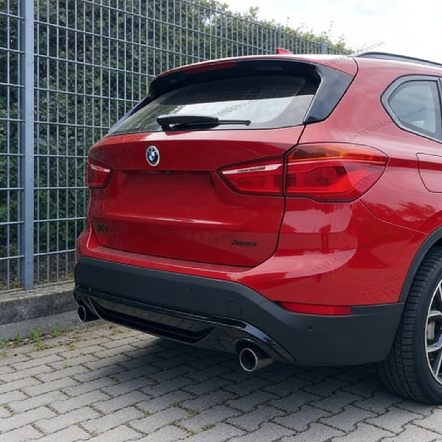 

Gloss Black MP Style Rear Bumper Diffuser Rear Lip For BMW X1 F48 20i 20d 25i 25d X-line 2015-2022 Replacement Bodykits Tuning