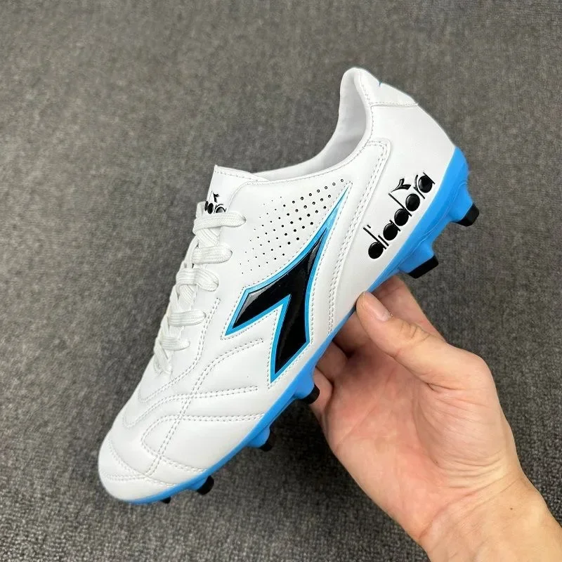 2024 New Soccer Shoes FG Long Nail Mens Low Top Football Shoe Anti Slip and Wear-resistant Sneakers Artificial Turf Shoe Men