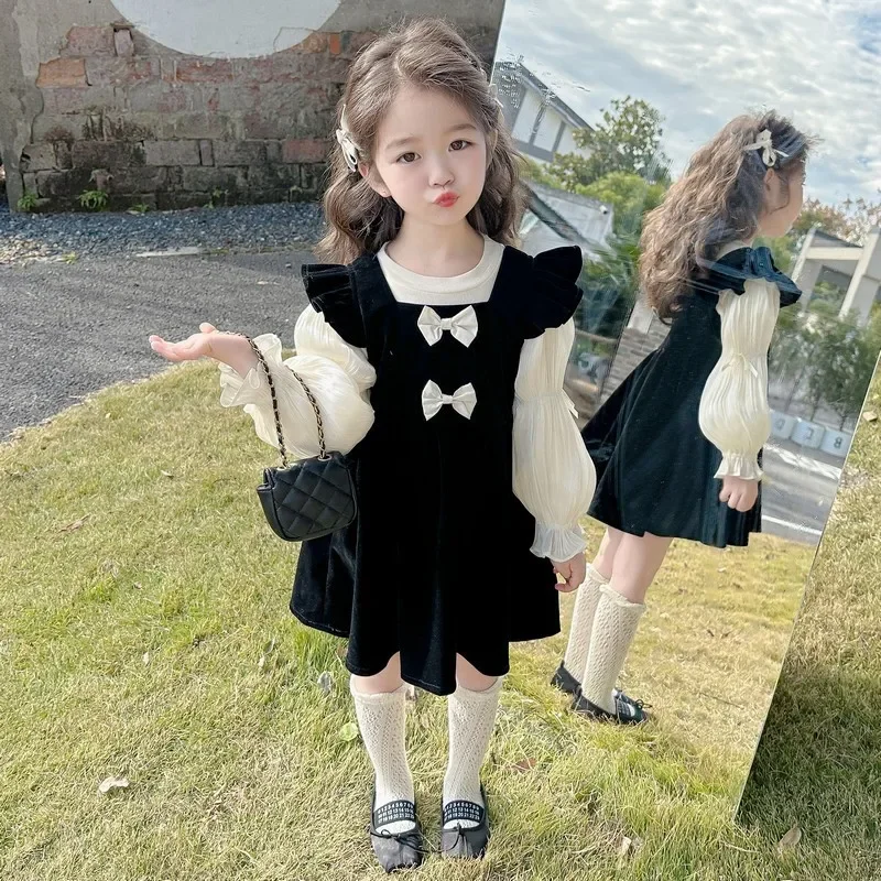 

Baby girl spring and autumn black flying sleeve velvet skirt suit2025new style white bubble sleeve inner wear two-piece suit fas