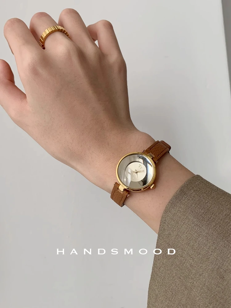 New luxury women's watch Light Luxury mirror Quartz small dial Creative leather Ladies Watch Birthday gift