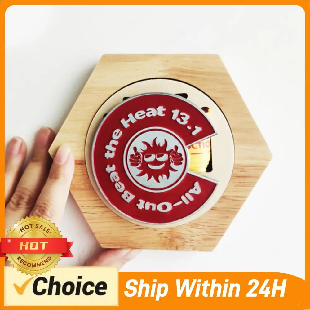 

Деревянная шестиугольная полка для хранения медалей, подставка для демонстрации медалей, простая в установке, шестиугольный футляр для хранения медалей для игр и любых соревнований.