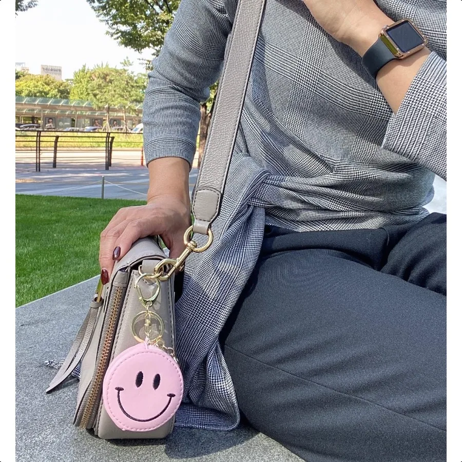Cute Happy Face Positive Smile Zipper Coin Wallet  with Keychain Soft Synthetic Leather Attached Key Ring Pink