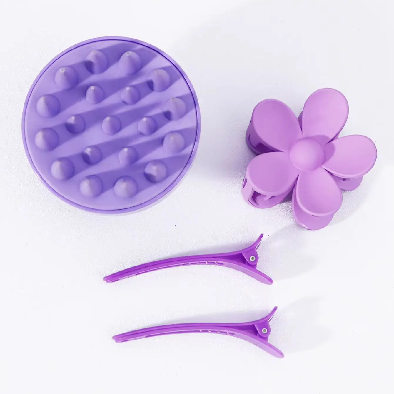 4pcs hair styling set - silicone scalp massage comb, mini flower hair clip, anti slip smooth clip, Special for Real Hair Wigs