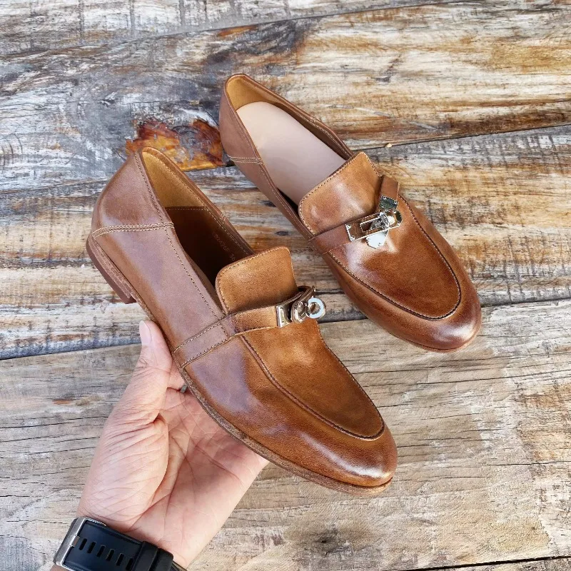 Mocasines hechos a mano de piel de caballo lavada para mujer, moda informal, sin cordones, Metal S, trabajo británico, vestido de cuero genuino, Oxfords para mujer