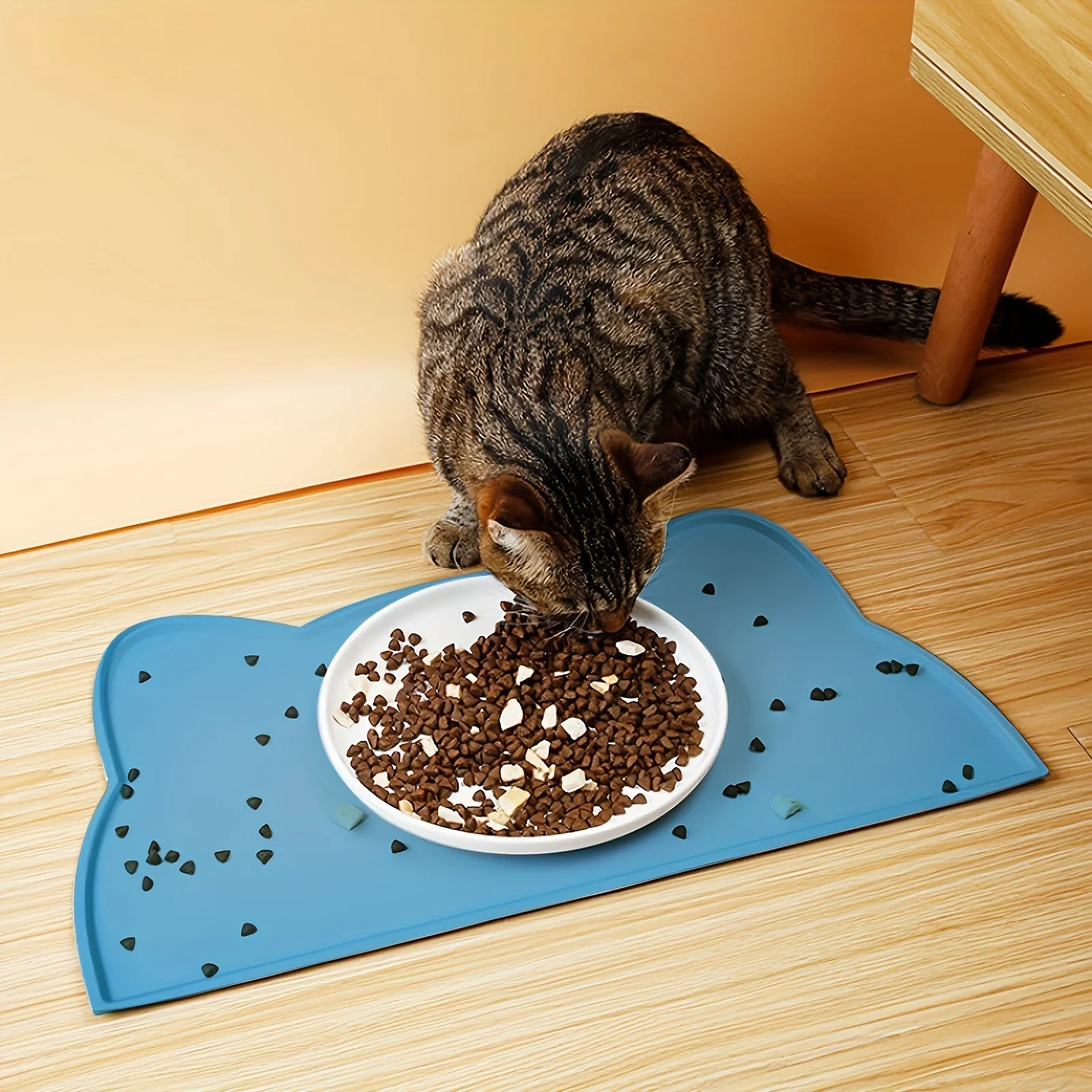 Silicone Pet Feeding Mat Cat Ear Shape, Non-Slip Dog Cat Bowl Mat with Spill Catching Edge, Easy to Clean Floor Protector