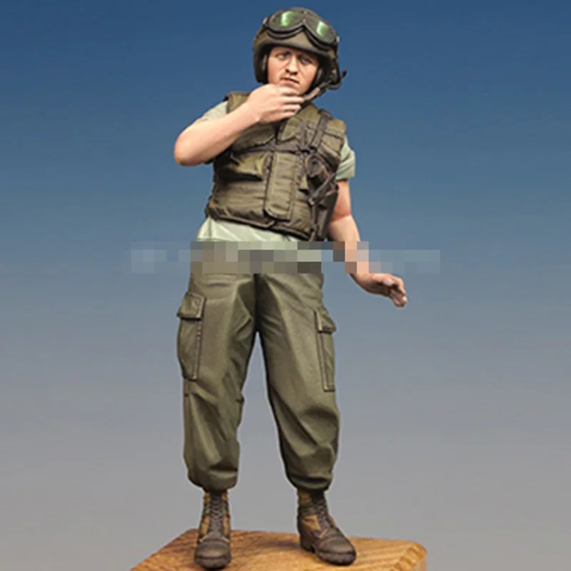 Figura di soldato in resina in scala 1/35 tema militare Vietnam Tank Crew Single unassemblato e non verniciato Diorama giocattolo fai da te figura