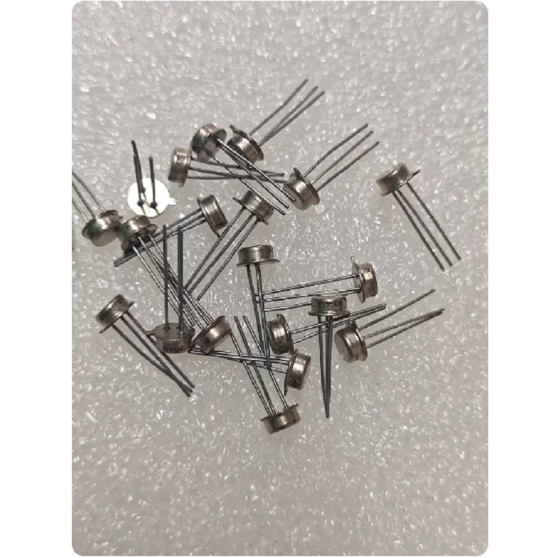 LM34DH/NOPB Sensors, Transducers Temperature Sensors Analog and Digital Output Local 32°F ~ 212°F 10mV/°F TO-46-3