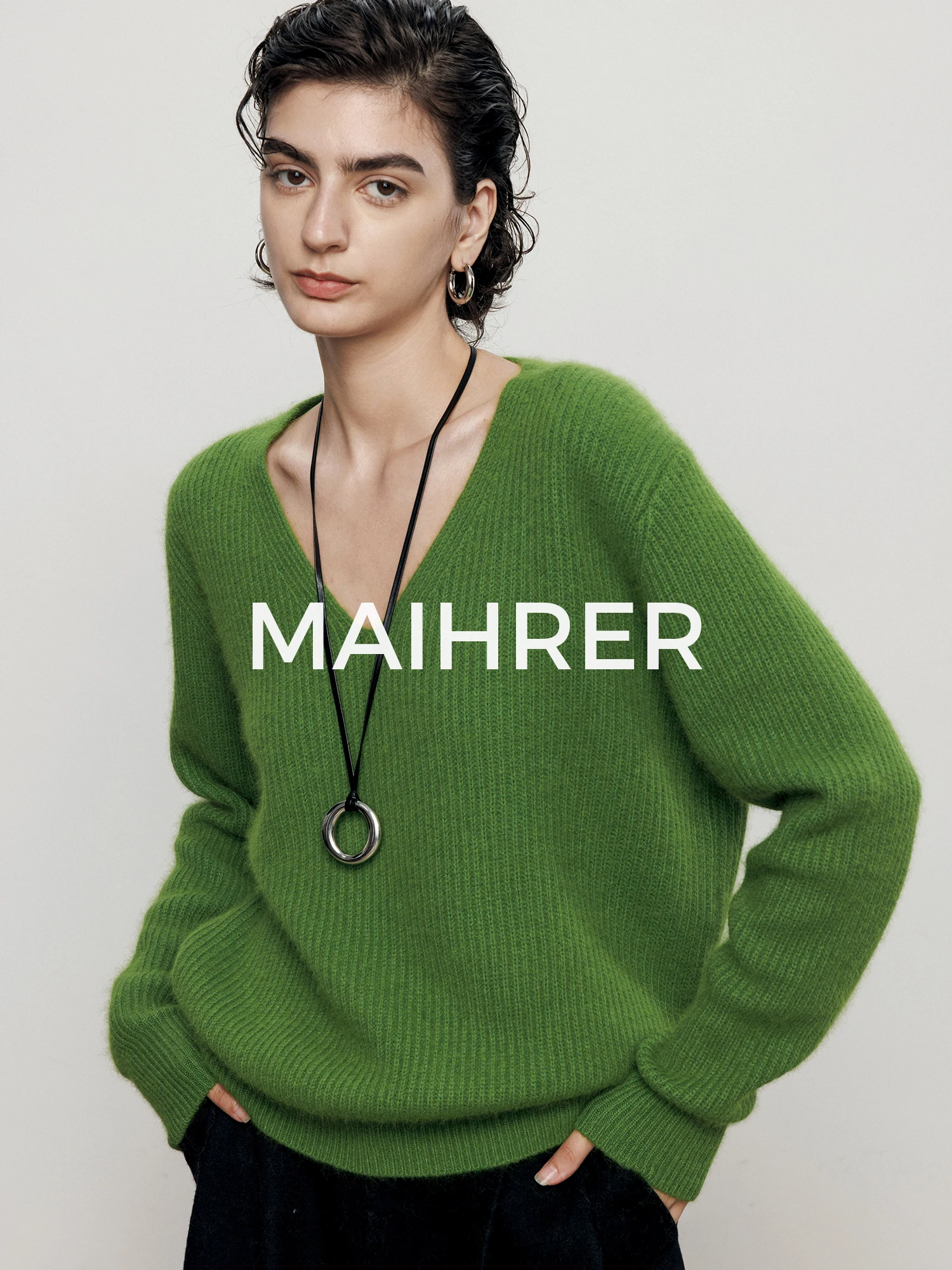 

Женский шерстяной свитер Maiher: осенне-зимний, свободный крой, V-образный вырез, вязаный, мягкий, комфортный, повседневный, с длинными рукавами