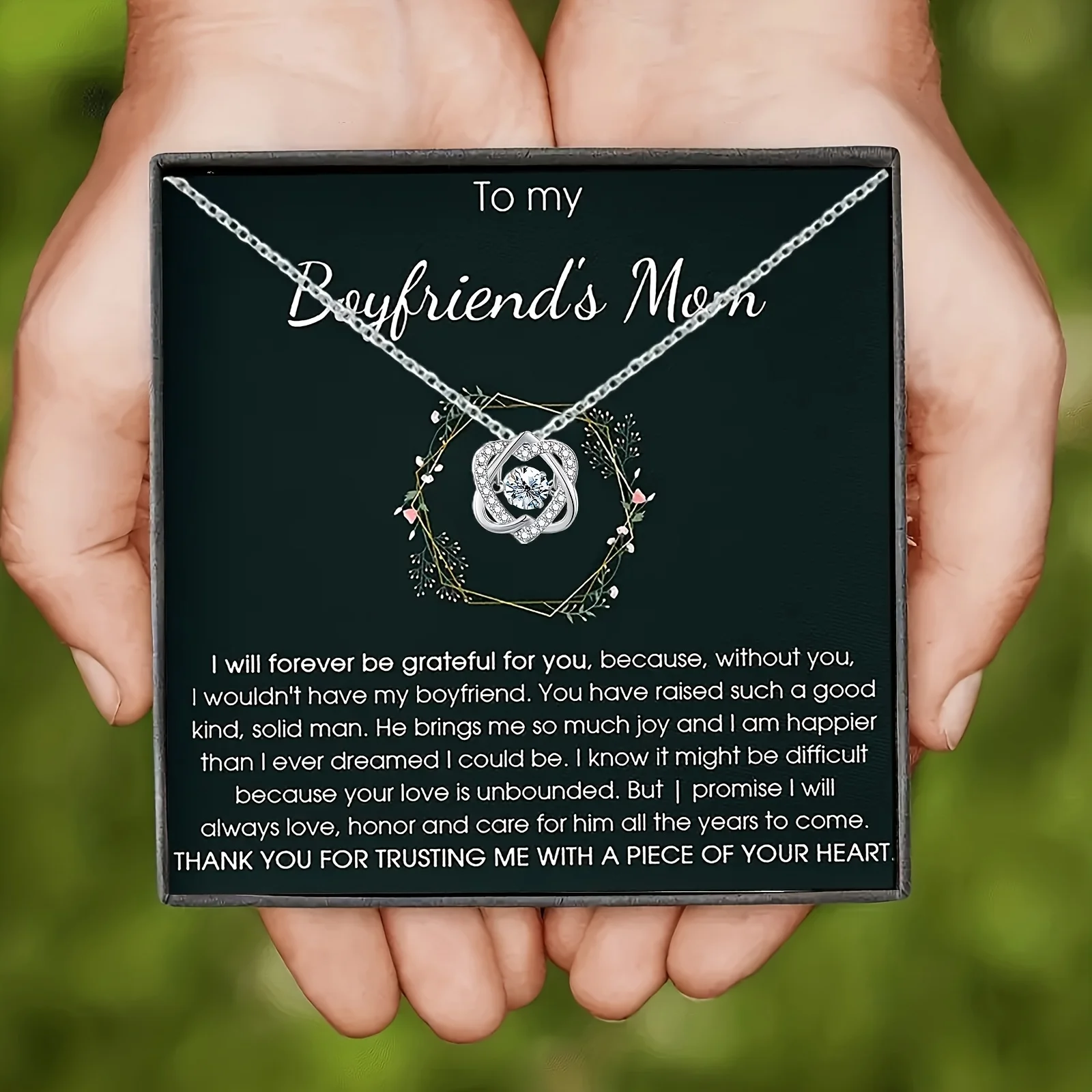 Elegante Doppelherz-Halskette für die Mutter des Freundes, perfekte Partygeschenke und Dankesgeschenke, Karten- und Geschenkboxverpackung